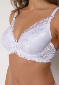 Renee - Biały Koronkowy Biustonosz w Klasycznym Stylu Coralee. Kolor: biały. Materiał: koronka. Wzór: aplikacja, gładki #2