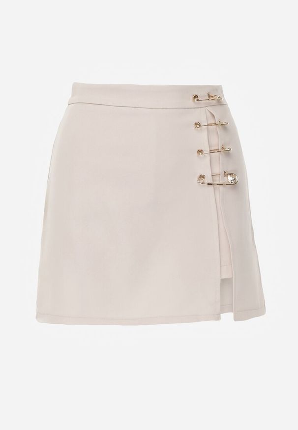 Renee - Beżowe Szorty Spódnicospodnie z Agrafkami Fintta. Kolor: beżowy