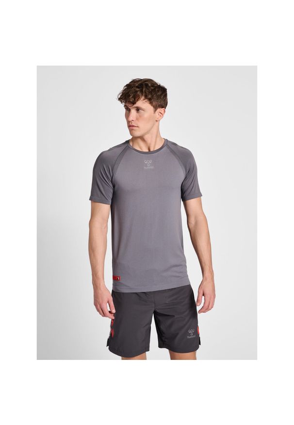 Koszulka Hummel Pro Grid. Kolor: szary. Sport: piłka nożna