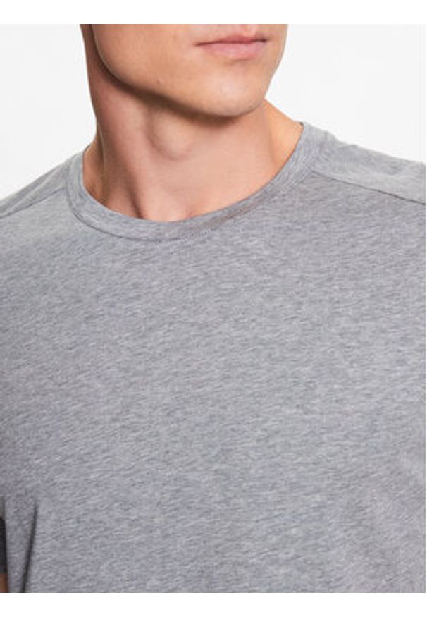On T-Shirt Active-T M 12201065 Szary Athletic Fit. Kolor: szary. Materiał: bawełna