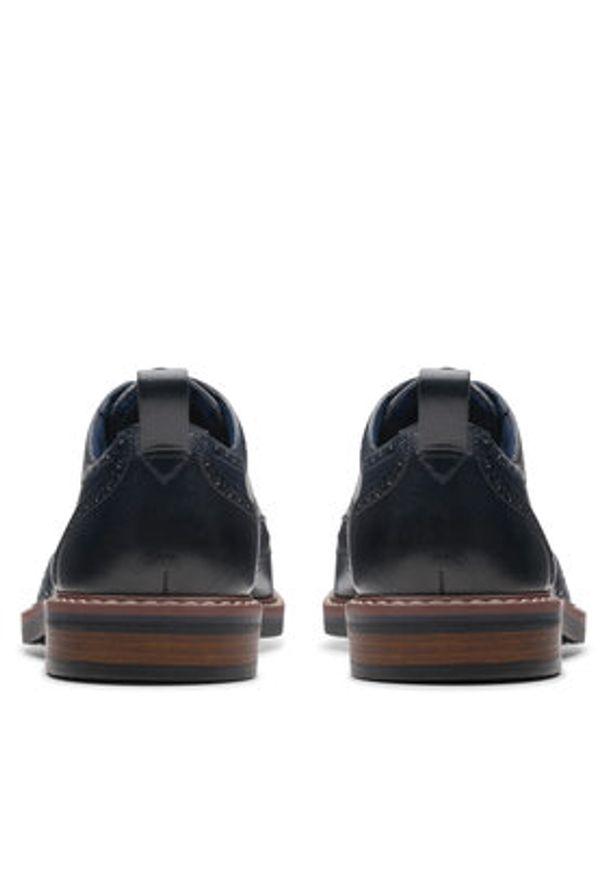 Clarks Półbuty Aldwin Limit 26178471 Granatowy. Kolor: niebieski. Materiał: skóra