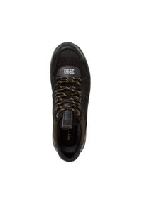 Wittchen - Męskie sneakersy na lekkiej podeszwie czarne. Okazja: na co dzień. Nosek buta: okrągły. Kolor: czarny. Materiał: skóra, nubuk. Wzór: jednolity #2