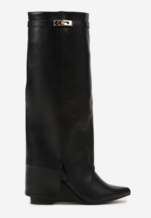 Renee - Czarne Kozaki na Koturnie z Cholewką Imitującą Nogawkę z Aplikacją Testarria. Okazja: na randkę. Kolor: czarny. Materiał: jeans. Szerokość cholewki: normalna. Wzór: aplikacja. Obcas: na koturnie. Styl: rockowy. Wysokość obcasa: średni