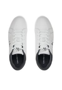 Calvin Klein Jeans Sneakersy Classic Cupsole Low Laceup Lth YM0YM00864 Beżowy. Kolor: biały. Materiał: skóra
