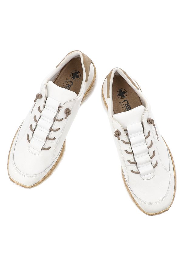 Półbuty damskie Rieker, cholewka ze skóry naturalnej gładkiej sportowa forma klasyczne sznurowanie lekka elastyczna podeszwa, białe, N42K5-80. Okazja: na co dzień. Zapięcie: sznurówki. Kolor: biały. Materiał: skóra. Szerokość cholewki: normalna. Wzór: gładki. Styl: klasyczny, sportowy