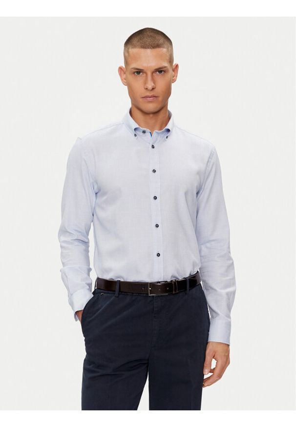 Bugatti Koszula 9350 58801A Błękitny Slim Fit. Kolor: niebieski. Materiał: bawełna