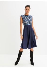 bonprix - Sukienka midi z koronką. Kolor: niebieski. Materiał: koronka. Wzór: koronka. Długość: midi #2