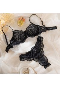 Intica - Komplet bielizny push-up z koronką Yanira. Kolor: czarny. Materiał: koronka. Wzór: koronka
