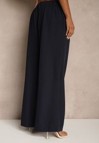 Renee - Granatowe Spodnie o Szerokim Kroju High Waist Dolarenna. Okazja: na co dzień. Stan: podwyższony. Kolor: niebieski. Styl: elegancki, casual
