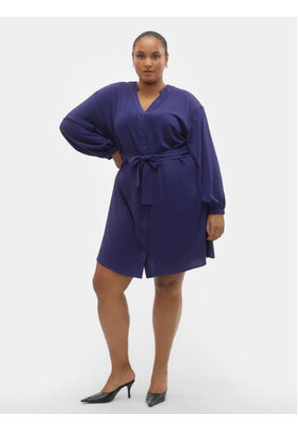 Vero Moda Curve Sukienka koszulowa 10299117 Granatowy Regular Fit. Kolor: niebieski. Materiał: syntetyk. Typ sukienki: koszulowe