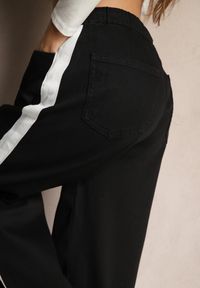 Renee - Czarne Jeansy High Waist z Szeroką Nogawką Gumką w Pasie i Lampasami Helvila. Okazja: na co dzień. Stan: podwyższony. Kolor: czarny. Styl: sportowy, elegancki, casual #3