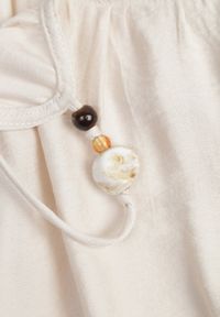 Renee - Beżowa Wiskozowa Sukienka Boho o Pudełkowym Kroju na Ramiączkach z Koralikami Aleino. Okazja: na co dzień. Kolekcja: plus size. Kolor: beżowy. Materiał: wiskoza. Długość rękawa: na ramiączkach. Typ sukienki: dla puszystych. Styl: boho #7