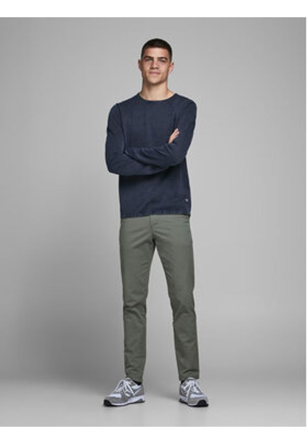 Jack & Jones - Jack&Jones Sweter Leo 12174001 Granatowy Regular Fit. Kolor: niebieski. Materiał: bawełna