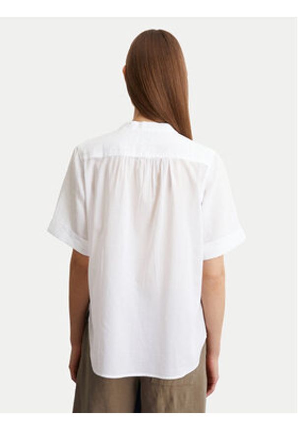 Marc O'Polo Koszula 516 1135 41069 Biały Regular Fit. Typ kołnierza: polo. Kolor: biały. Materiał: len