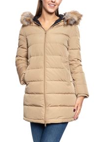 Wrangler - DAMSKA KURTKA ZIMOWA WRANGLER LONG PUFFER CLAY BEIGE W4126VJWM. Materiał: futro, puch. Sezon: zima #10