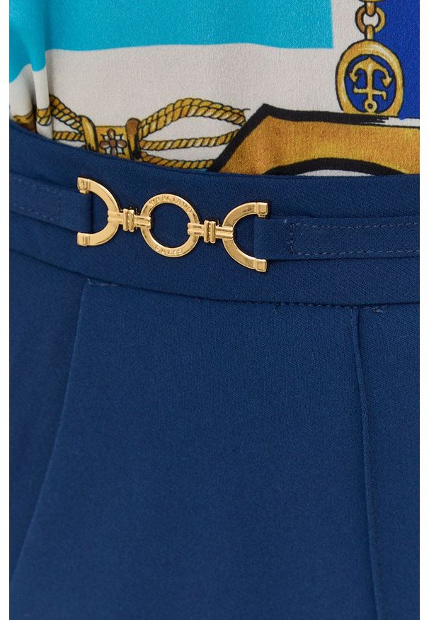Marciano Guess szorty damskie kolor granatowy gładkie high waist. Okazja: na co dzień. Stan: podwyższony. Kolor: niebieski. Materiał: tkanina. Wzór: gładki. Styl: casual