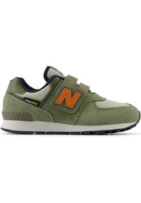 Buty dziecięce New Balance PV574SOF – zielone. Zapięcie: rzepy. Kolor: zielony. Materiał: skóra, tkanina, syntetyk, guma, materiał. Szerokość cholewki: normalna. Model: New Balance 574. Sport: turystyka piesza