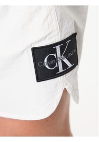 Calvin Klein Jeans Szorty sportowe J30J322904 Biały Regular Fit. Kolor: biały. Materiał: syntetyk. Styl: sportowy