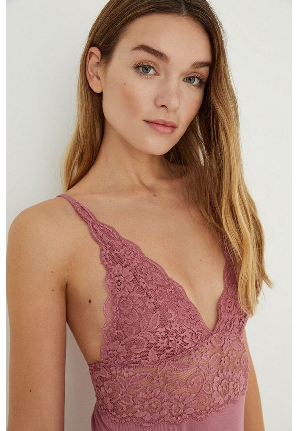 Women Secret - women'secret body Bodylette kolor różowy koronkowe gładki. Kolor: różowy. Materiał: koronka. Wzór: gładki