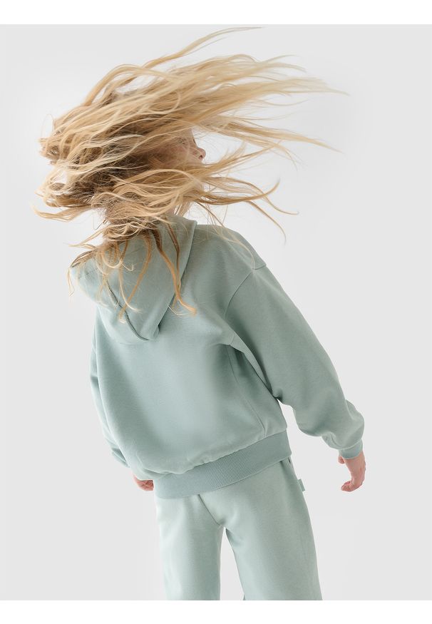 4f - 4F Bluza dresowa nierozpinana z kapturem dziewczęca - turkusowa 146 (10-11 lat). Okazja: na co dzień. Typ kołnierza: kaptur. Kolor: turkusowy. Materiał: dresówka. Wzór: ze splotem, napisy, gładki. Sezon: lato. Styl: sportowy, klasyczny, casual