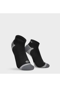 SIROKO - Krótkie skarpety turystyczno-trekkingowe unisex Loerie. Kolor: czarny. Materiał: materiał