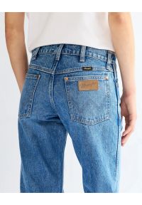 Wrangler - DAMSKIE SPODNIE WRANGLER LOW RISE COWBOY JEAN LASSO LAGOO 112371112 #4