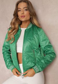 Renee - Zielona Pikowana Kurtka Bomberka z Ozdobnymi Ściągaczami Kataleya. Kolor: zielony. Sezon: wiosna, jesień #3