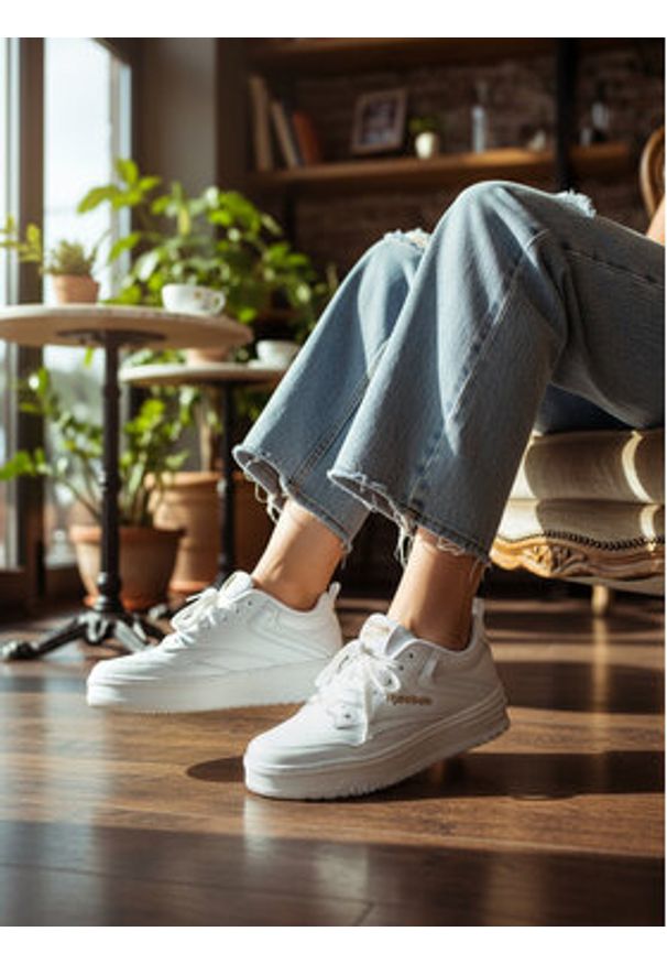 Reebok Sneakersy CEO-REE VAMP AR30240W-WYY Biały. Kolor: biały. Materiał: skóra