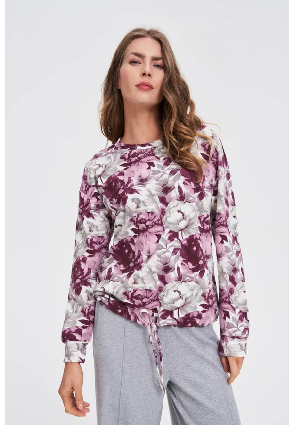 MOODO - Bluza w kwiaty biała. Kolor: biały. Materiał: bawełna, poliester, elastan. Wzór: kwiaty