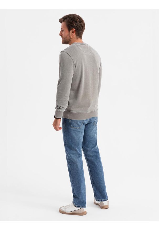 Ombre Clothing - Washowana bluza męska z ozdobnym przeszyciem przy dekolcie - beżowa V2 - Rozmiar: M. Kolor: beżowy. Materiał: jeans, materiał, poliester, bawełna. Wzór: haft