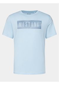 Mustang T-Shirt Austin 1014937 Błękitny Regular Fit. Kolor: niebieski. Materiał: bawełna