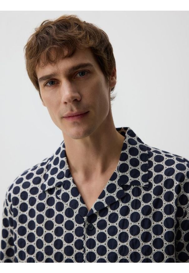 Reserved - Wzorzysta koszula comfort fit - granatowy. Kolor: niebieski. Materiał: tkanina, bawełna