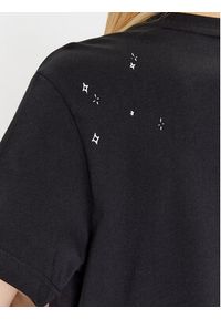 Adidas - adidas T-Shirt IJ8743 Czarny Loose Fit. Kolor: czarny. Materiał: bawełna #4