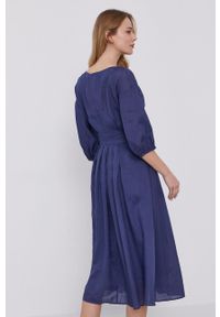 MAX&Co. - Sukienka. Kolor: niebieski. Materiał: tkanina. Wzór: gładki. Typ sukienki: rozkloszowane. Długość: midi #2
