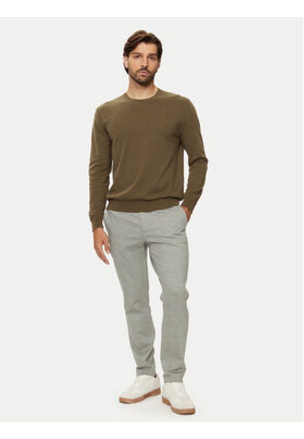 United Colors of Benetton - United Colors Of Benetton Sweter 10CVU1N60 Brązowy Regular Fit. Kolor: brązowy. Materiał: bawełna