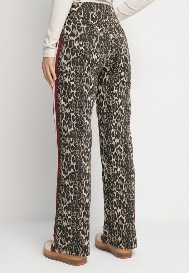 Born2be - Beżowo-Brązowe Jeansy z Bawełny o Szerokim Kroju Ozdobione Lampasami Eliniae. Okazja: na co dzień. Kolor: brązowy. Wzór: aplikacja. Styl: casual, elegancki