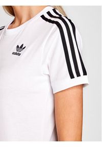 Adidas - adidas T-Shirt adicolor Classics 3-Stripes GN2913 Biały Regular Fit. Kolor: biały. Materiał: bawełna