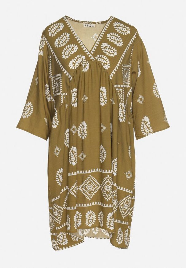 Born2be - Ciemnozielona Wiskozowa Sukienka ze Wzorem Boho Frisana. Okazja: na co dzień. Typ kołnierza: dekolt w kształcie V. Kolor: zielony. Materiał: wiskoza. Styl: boho
