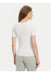 Guess T-Shirt O5RI02 KBBU1 Biały Regular Fit. Kolor: biały. Materiał: bawełna