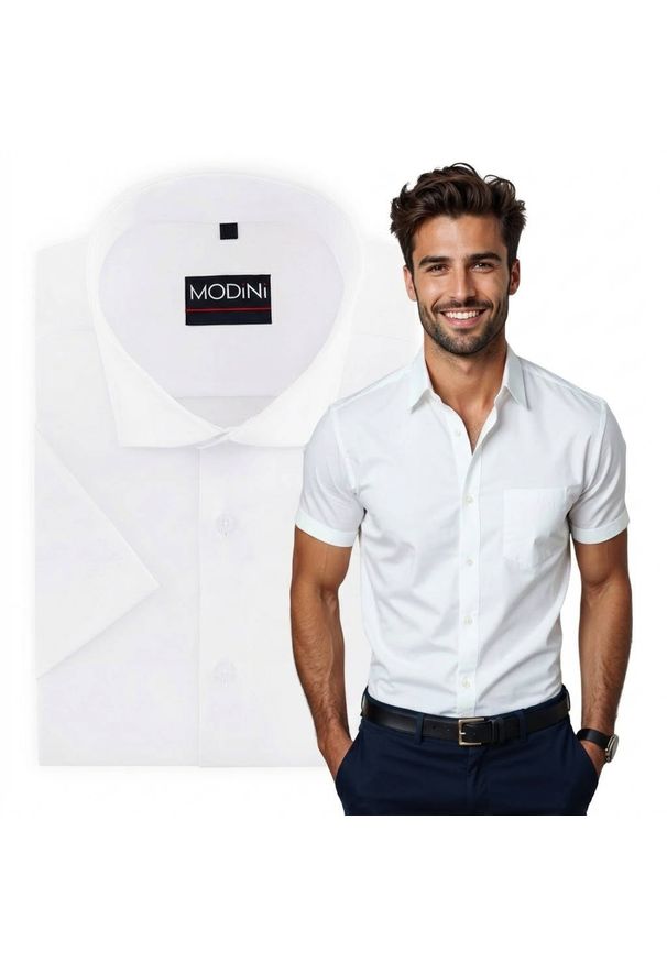 Modini - Biała elastyczna gładka koszula męska z krótkim rękawem MODINI DK1. Kolor: biały. Materiał: bawełna, tkanina. Długość rękawa: krótki rękaw. Długość: krótkie. Wzór: gładki