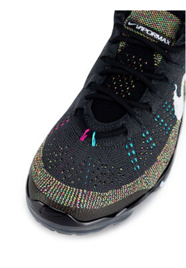 Nike Sneakersy DV1678-008-M Czarny. Kolor: czarny. Materiał: materiał