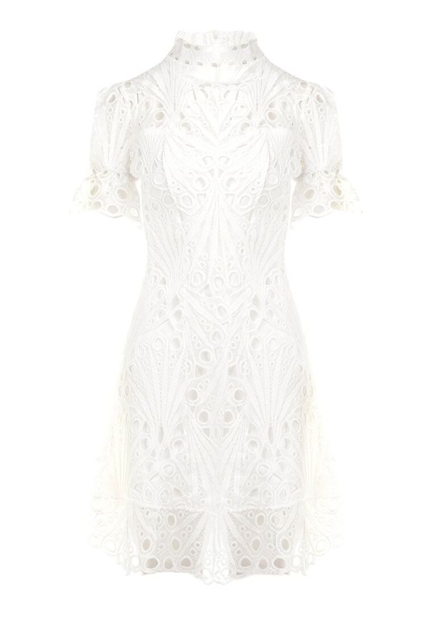 Born2be - Biała Sukienka Adoneus. Typ kołnierza: kołnierz z falbankami. Kolor: biały. Materiał: koronka. Wzór: koronka. Styl: klasyczny. Długość: midi