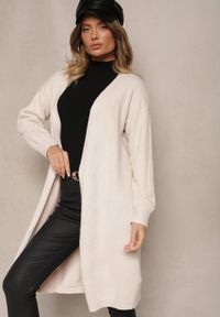 Renee - Jasnobeżowy Niezapinany Casualowy Kardigan z Wełną o Długim Kroju Zozita. Okazja: na co dzień. Kolor: beżowy. Materiał: wełna. Długość: długie. Styl: casual #3