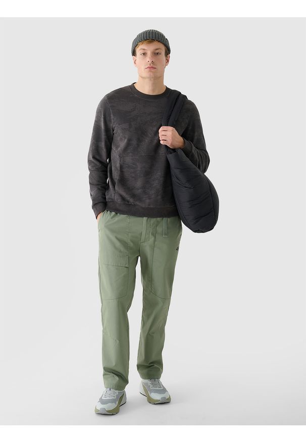 4f - 4F Bluza dresowa nierozpinana bez kaptura męska - szara XXL. Okazja: na co dzień. Typ kołnierza: bez kaptura. Kolor: szary. Materiał: dresówka. Wzór: gładki, ze splotem. Styl: sportowy, casual