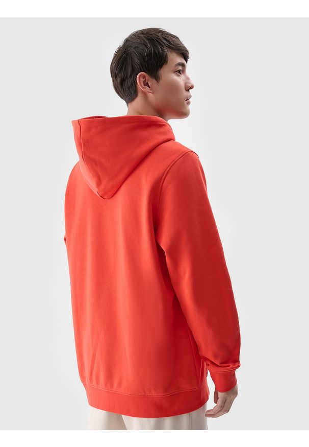 4f - 4F Bluza dresowa nierozpinana z kapturem męska - czerwona XXL. Okazja: na co dzień. Typ kołnierza: kaptur. Kolor: czerwony. Materiał: dresówka. Wzór: gładki, ze splotem, nadruk. Styl: sportowy, casual