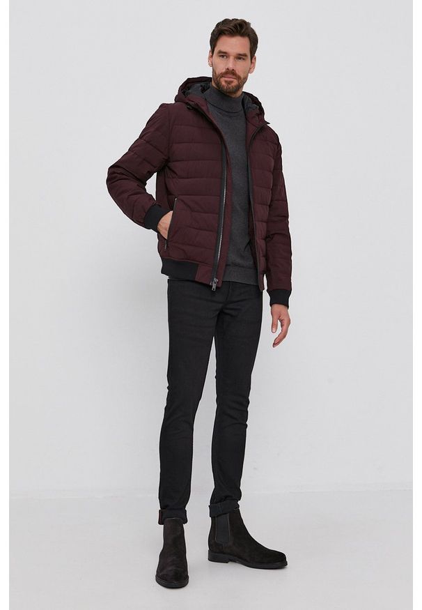 DKNY - Dkny - Kurtka. Okazja: na co dzień. Typ kołnierza: kaptur. Kolor: fioletowy. Materiał: puch, materiał. Styl: casual
