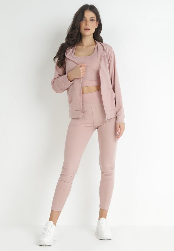 Born2be - Jasnoróżowy Komplet Sportowy 3-częściowy Bluza Legginsy i Top Fika. Kolor: różowy