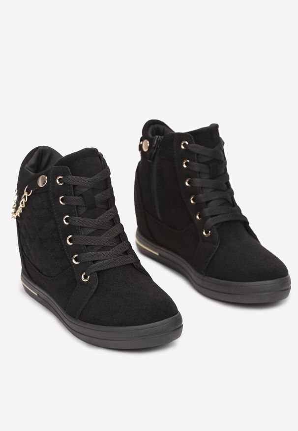 Renee - Czarne Sneakersy na Ukrytym Koturnie z Łańcuchem Viree. Okazja: na co dzień. Kolor: czarny. Materiał: jeans. Szerokość cholewki: normalna. Obcas: na koturnie