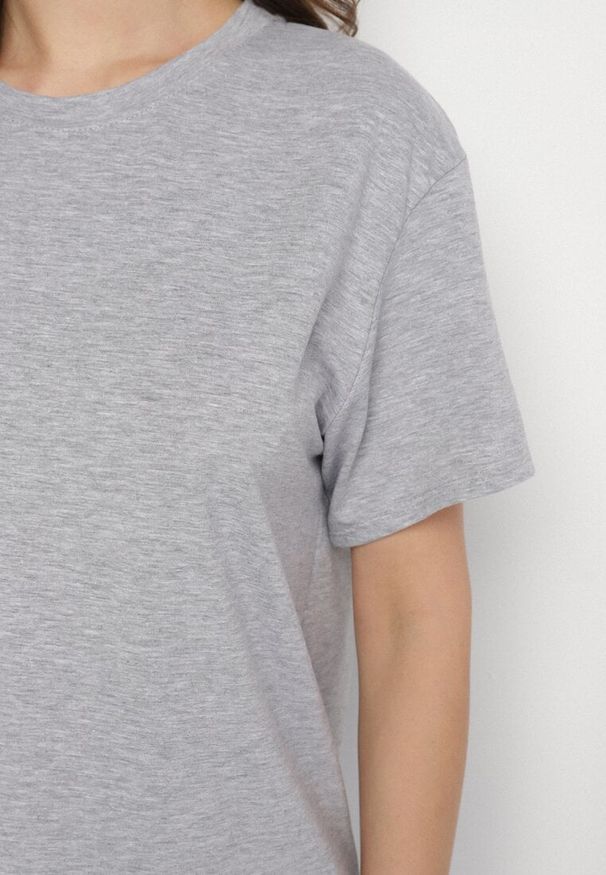 Born2be - Szary T-shirt z Bawełny w Klasycznym Stylu Tulseli. Okazja: na co dzień. Kolor: szary. Materiał: bawełna. Styl: klasyczny