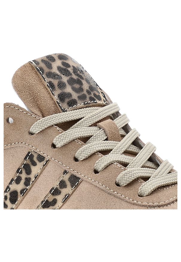 Beżowe Sneakersy Armodo Stylowe Obuwie Damskie Panterka. Okazja: na co dzień, na spacer. Kolor: beżowy. Materiał: zamsz, tkanina. Wzór: motyw zwierzęcy. Styl: elegancki